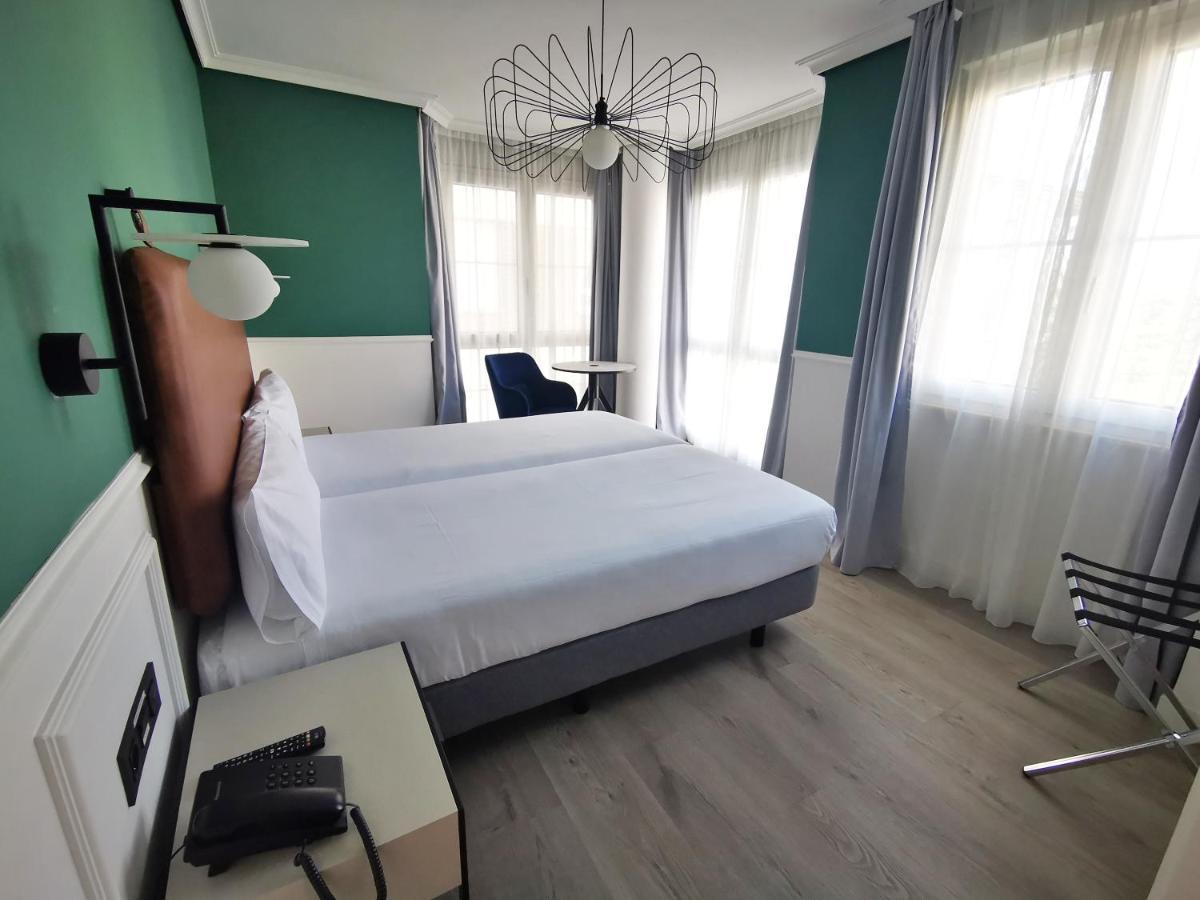 Hotel Don Rodrigo Παλένθια Εξωτερικό φωτογραφία