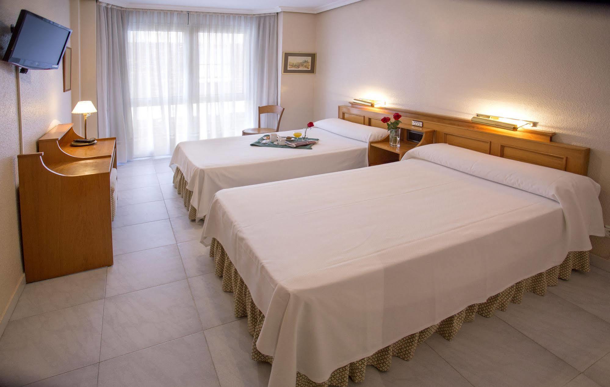 Hotel Don Rodrigo Παλένθια Εξωτερικό φωτογραφία